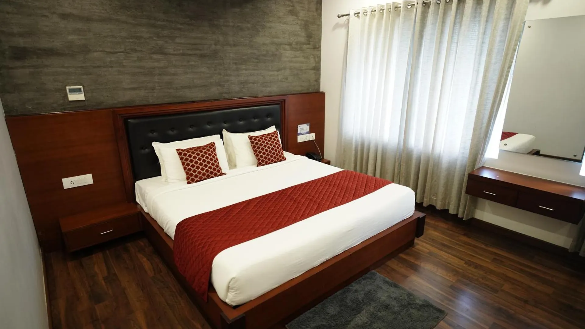 Four N Square Residency Hotel Palakkad