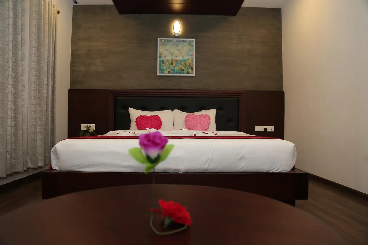 Four N Square Residency Hotel Palakkad